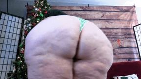 Bailey Blows: BBW Christmas - MP4 4k