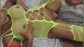 preta safada gemendo gostoso e tomando leite de piroca
