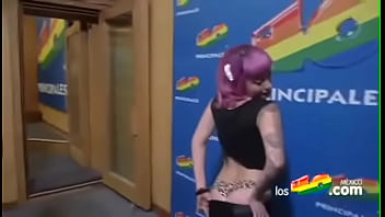 Reto Tanga ense&ntilde_ando tanga con Andy Vel&aacute_zquez - 480P