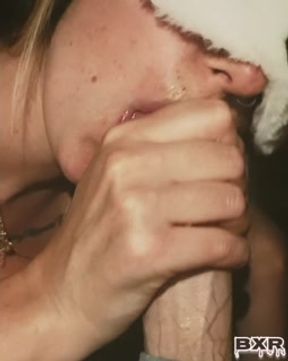 My Cheating Step Mom - Extreme close up (juicy -lousie)