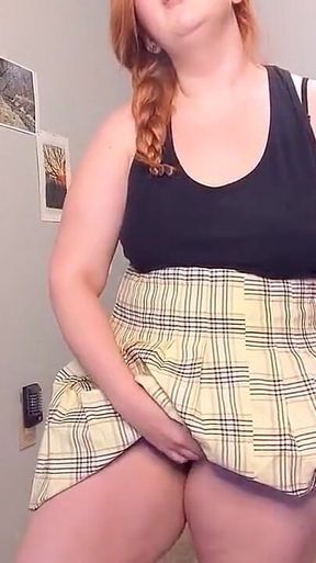 Fingering my cunt