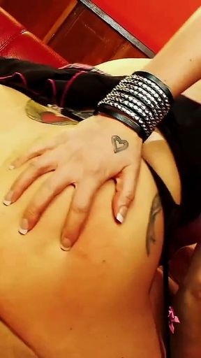 Lexi Ward Gets Her Pussy Stuffed by Two Huge Cocks Before a Massive Facial