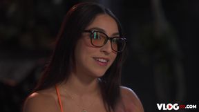 Flirty Babe Madison Wilde Uses Her Charms To Attract Attention