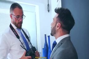 Voyeurism Camera Operator (Kike Gil, Leo Rosso)