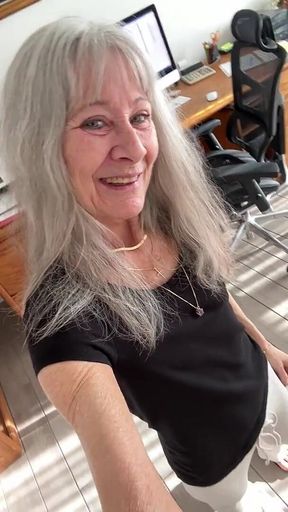 Good Morning! Happy Monday!