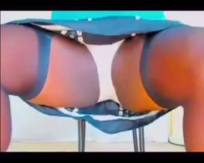 BlueGirl70 Plumper Stockings Upskirt
