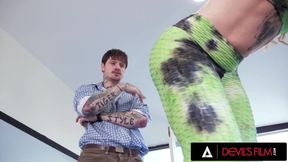 Tattooed Stud Sodomy Wrecks Trans Blonde Gracie Janes Gaping Ass