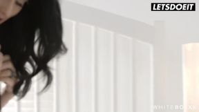 Nelly Kent - Free Premium Video Has Plenty Of Time For Sex Before Dinner Full Scene