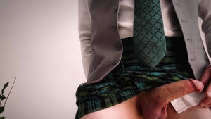 HotAFmen: A Taste of Scotland on a Spanish Beach