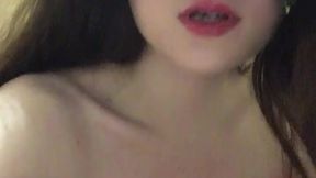 Фемдом: Грязные трусы и МАСТУРБАЦИЯ немытой пизды с выделениями