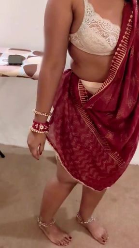Curvy Desi Babe Teasing