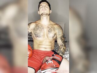 Boxing Cum With No Hands