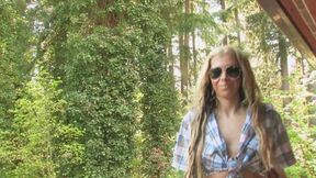 Two lesbians share a double dildo