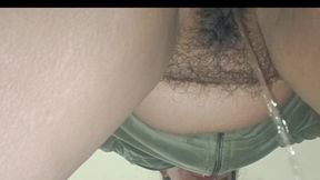 Girl Peeing Standing up