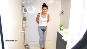 Pee Pants #16 Ume Shower HD WMV (1920x1080)