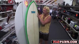 Surfer on his knee giving double blowjob on those big dicks