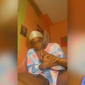 Ten toes and two lips