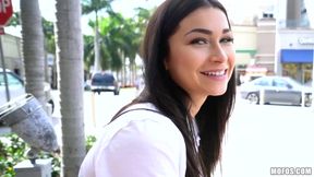 Levi Cash And Jennifer Jacobs In Pilates Instructor Fucks In Alley