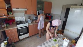 Amateur couple having fun in the kitchen. Amateur milf with hairy pussy, big ass, big tits.