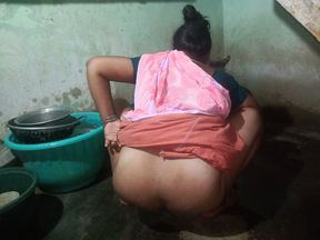 Indian - House Cleaning Aunty Video