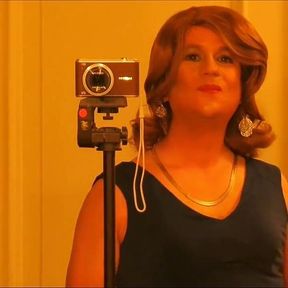 Crossdresser Fernanda Gomez Can Also Be a Formal Lady
