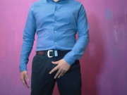 Hombre heterosexual solo masturbandose, video casero real