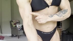 Private Muscle Mommy flexing session