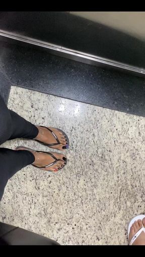 Arriving Home with This Perfect Black Pedicure