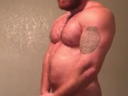 Hot Hung Bodybuilder Naked Flexing Big Dick
