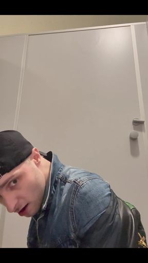 Gay Skinhead Kinkysirius Take a Gold Shower Public Toilet