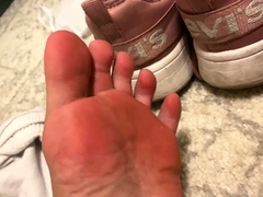 Maitresse Madelines solo foot fetish POV