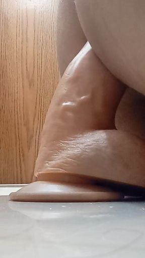 Self Pleasuring on the Counter