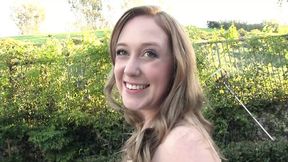 Camel Toe BBW Redhead Gives Up Her Tasty Camel Toe To Lucky Guy