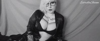 JOI in Spanish, I Tell You How to Touch You and I Ask You for the Milk on Your Tits