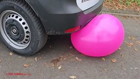 Mila with balloons - Fast fun