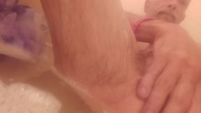 Bath time - solo