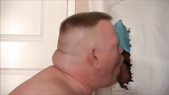 Amateur bear gives blowjob and swallows cum at glory hole