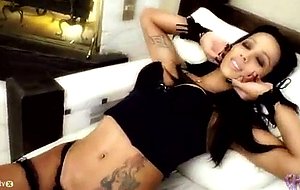 Nicolly navarro jacking off