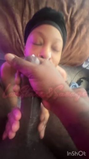 Green eye slut takes messy facial