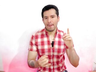 Str8 ally lets his homosexual ally suck his 23cm endowed wang! Sex story