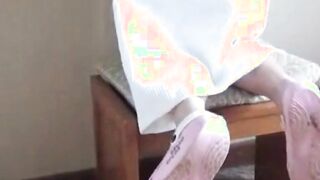 stepdaughter's small ass gets red and sore