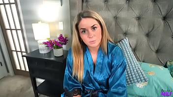Stepmom Knows I Want Her , Hookup Tonight on Nude26.com