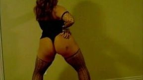 Pallid amateur PAWQ was dancing in her really sexy black stuff on webcam
