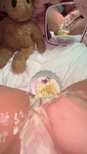 4k-BEST  FOOD PORN EVER- MY KINKY STEP SISTER MASTURBATES WITH CREAMY CAKE- HOMAMADE SAUDI CREAMPIE -AMATEUR ARABIAN&hellip;   Clip 1