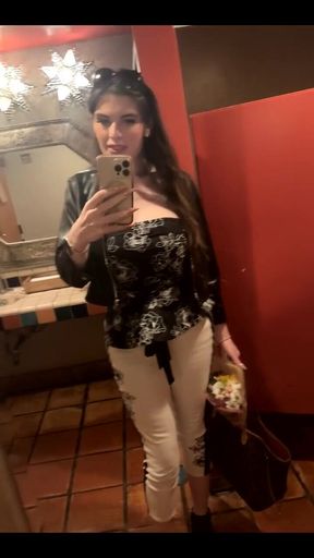 Date Night Outfits Are Cute