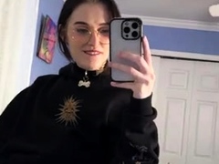 Annie Dro Flashing Dick