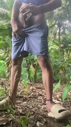 Outdoor Island Boy - Filipino Twink Quick Solo