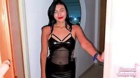 Surprise my date arrived, beautiful young Latina with a tremendous body ready to fuck