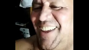 NOVINHA GOSTOSINHA  PEDIU  PARA TIUZAO  DAR   LEITINHO  QUENTINHO   BEM  LA NO FUNDINHO   O  COROA N&Atilde_O  QUENTOU E   GOZOUUUUU