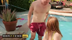 Big Wet Butts - Skylar Snow Zach Wild - No Splashing